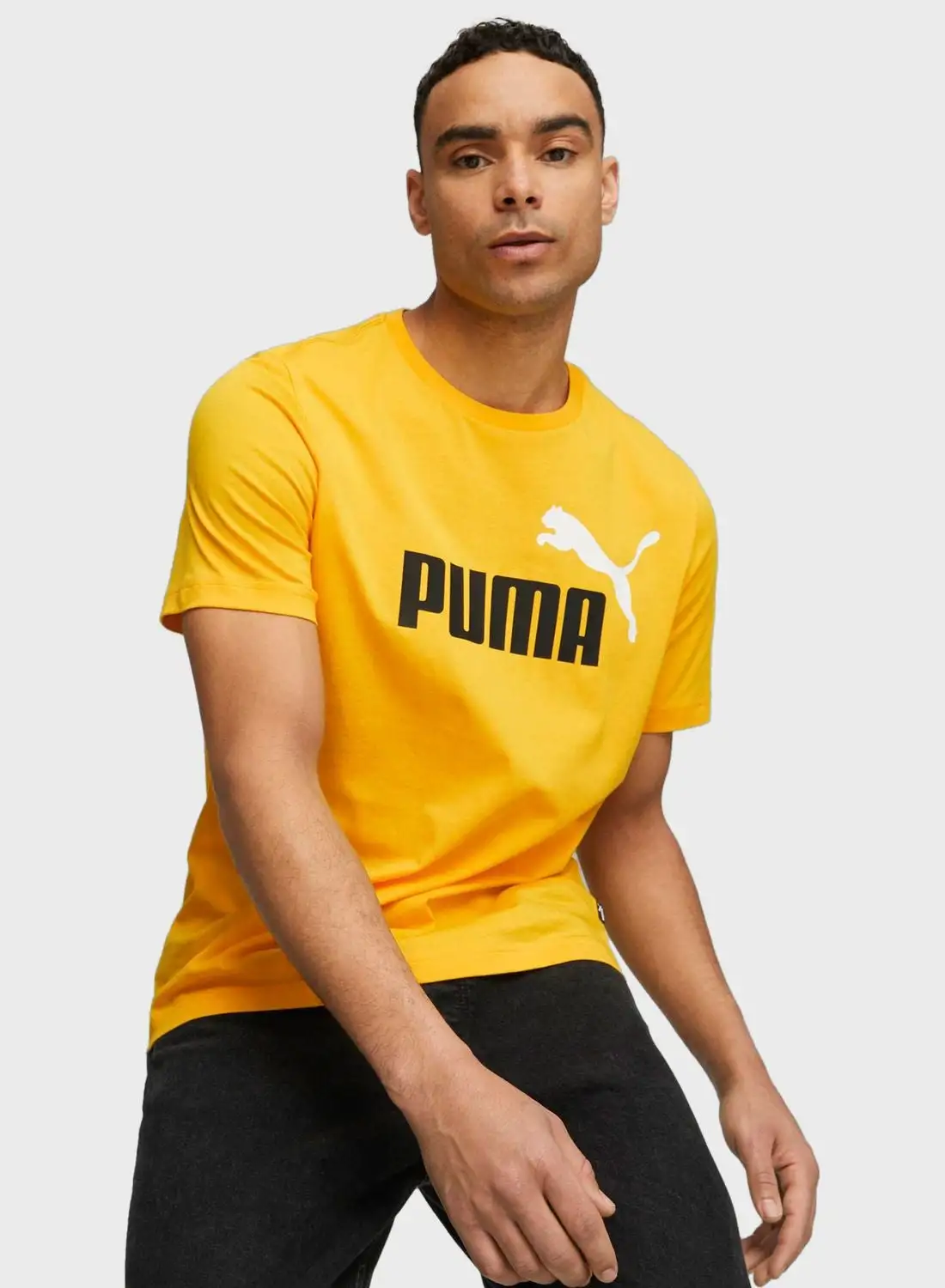 PUMA Essential Logo T-Shirt