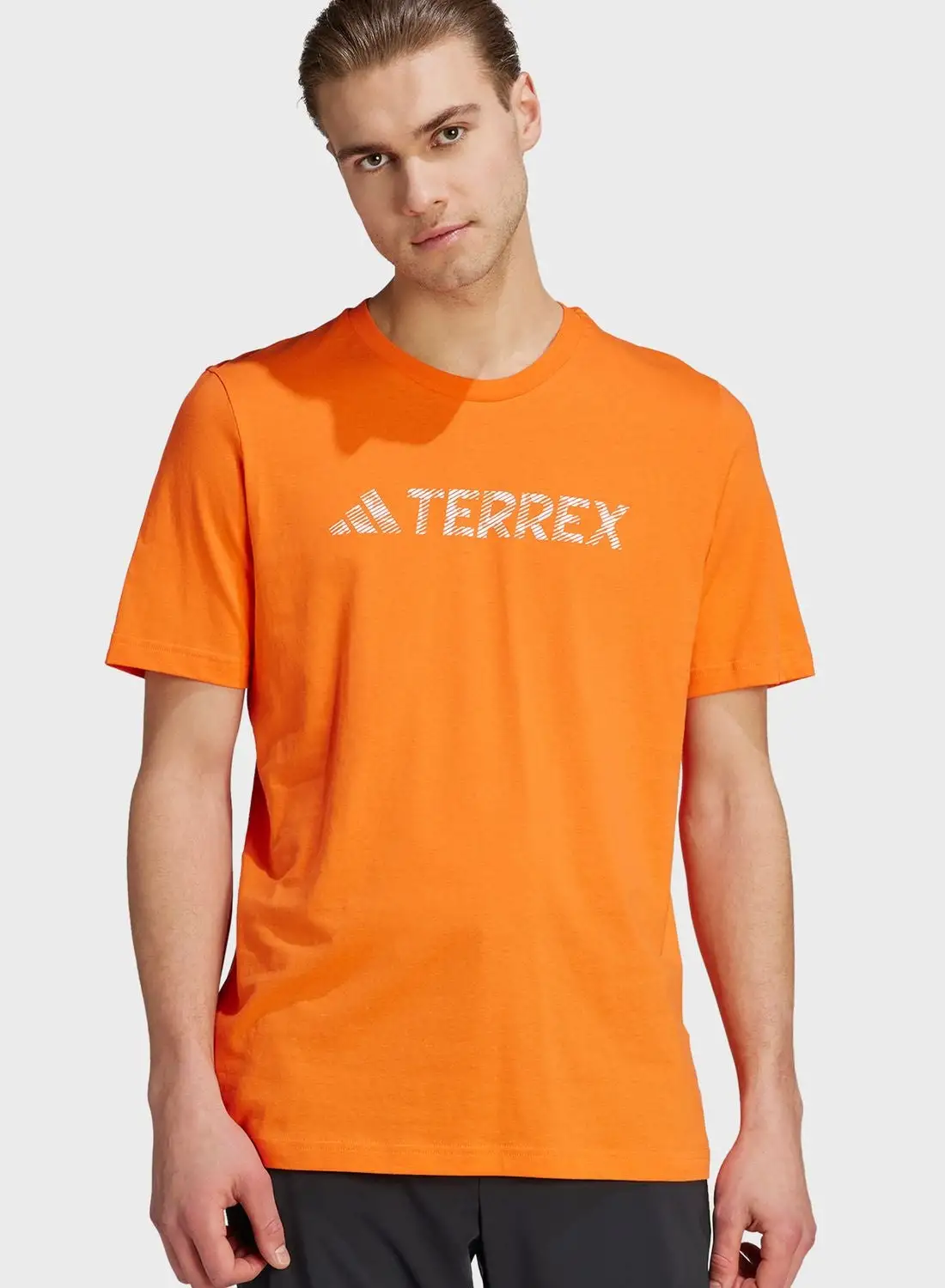 تي شيرت Terrex Classic Logo من adidas