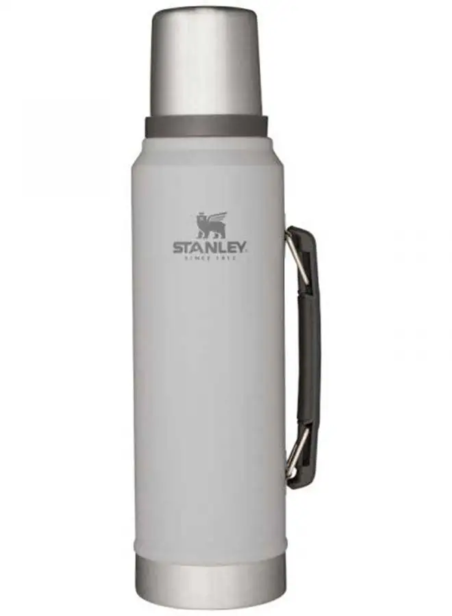 Stanley Classic Legendary Bottle 1L / 1.1QT Ash– BPA FREE Stainless Steel Thermos | Keeps Cold or Hot for 24 Hours | Leakproof Lid Doubles as Cup | Dishwasher Safe | Lifetime Warranty