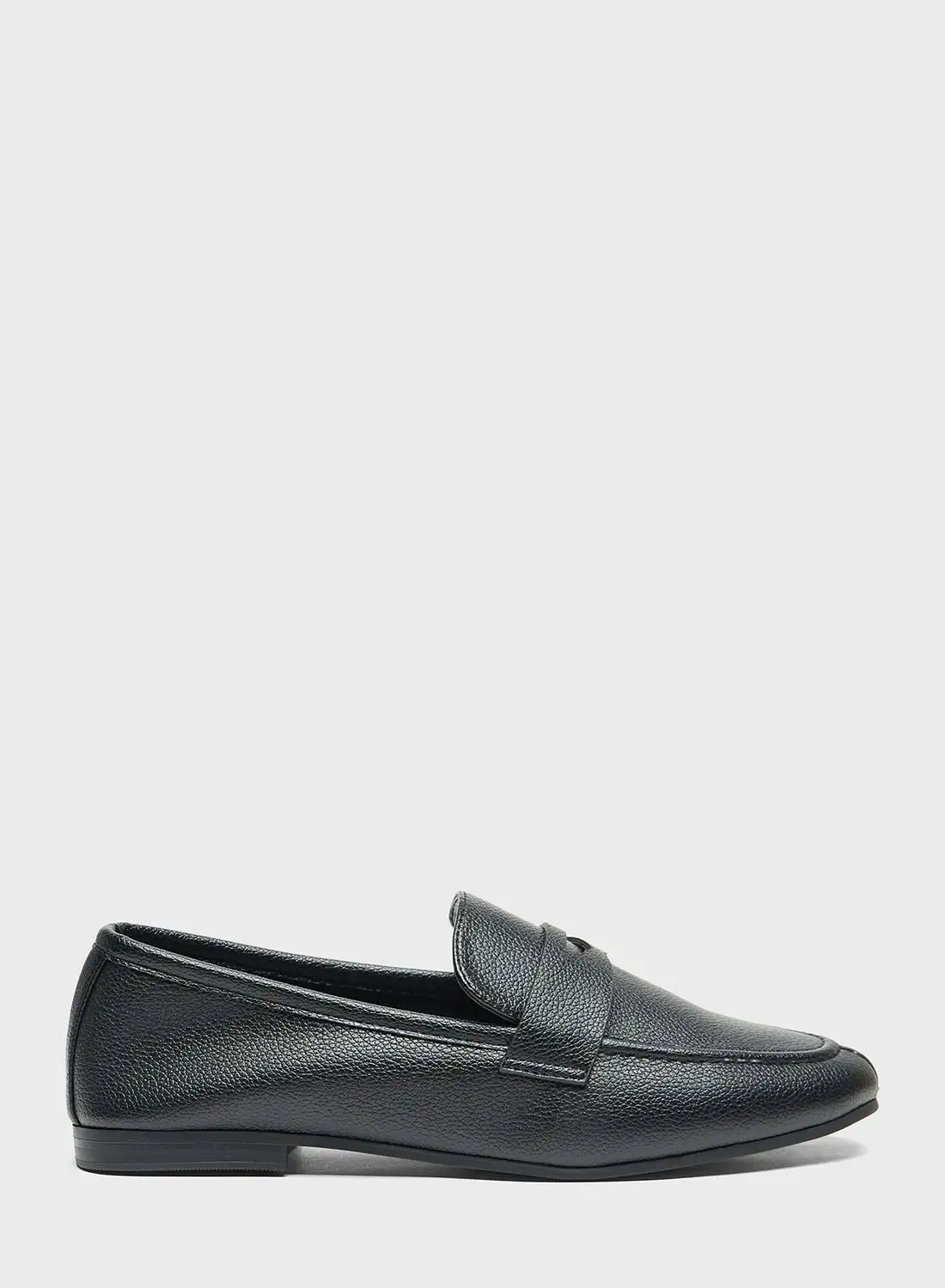 shoexpress Casual Slip Ons Loafer