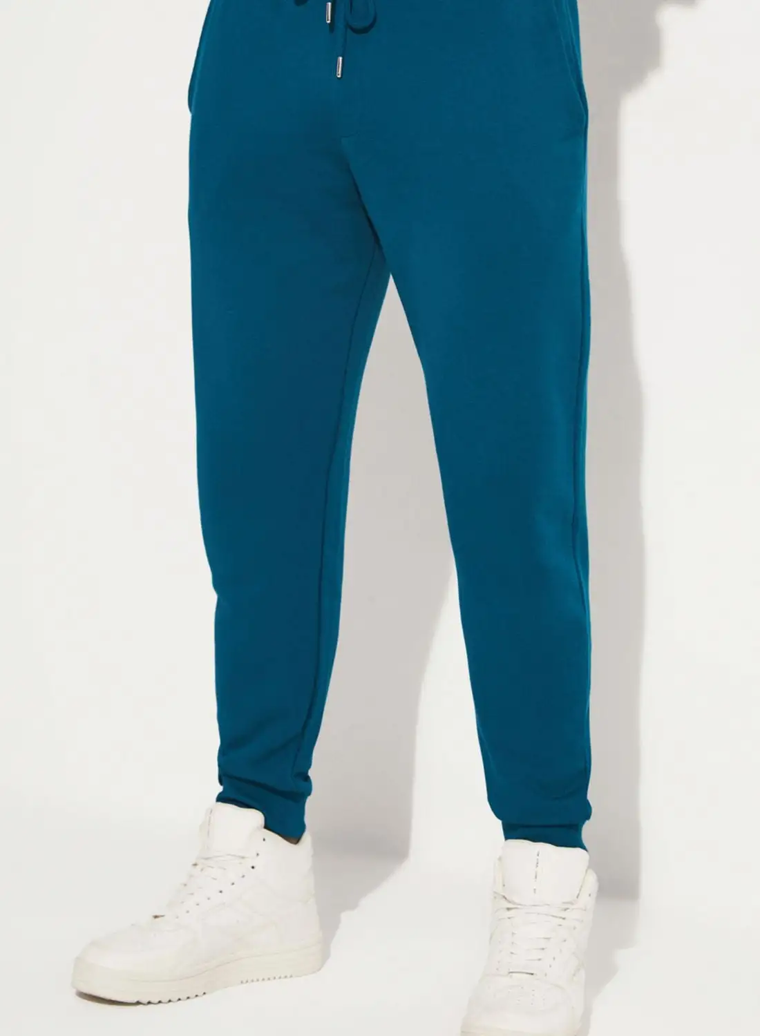 JUNE Essential Drawstring Sweatpants