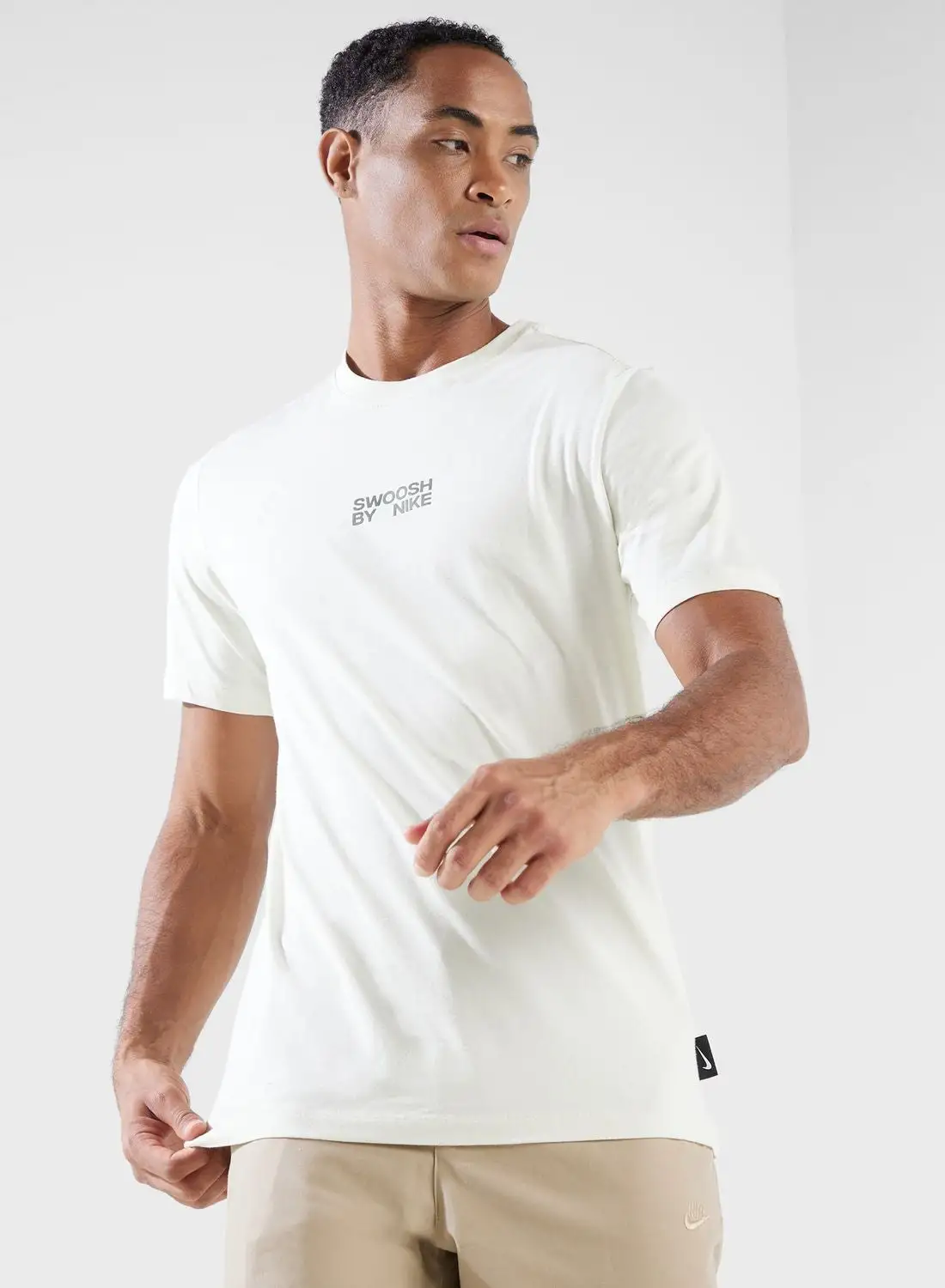 Nike Nsw Liberty Big Swoosh T-Shirt