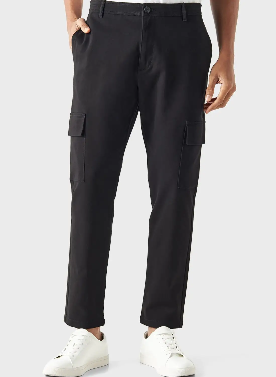 Iconic Loose Fit Solid Cargo Pants