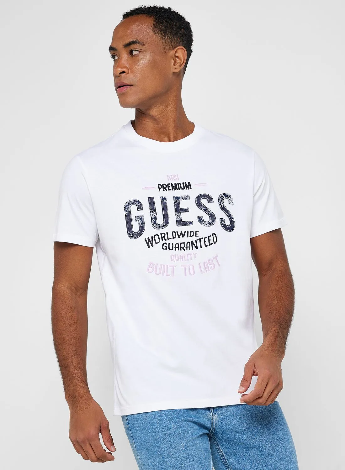 GUESS Logo Crew Neck T-Shirt