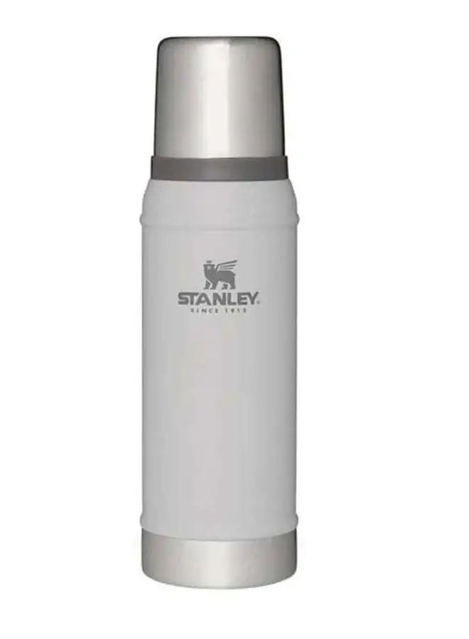 Stanley Classic Legendary Bottle 0.75L / 25OZ Ash – BPA FREE Stainless Steel Thermos | Keeps Cold or Hot for 15 Hours | Leakproof Lid Doubles as Cup | Dishwasher Safe | Lifetime Warranty