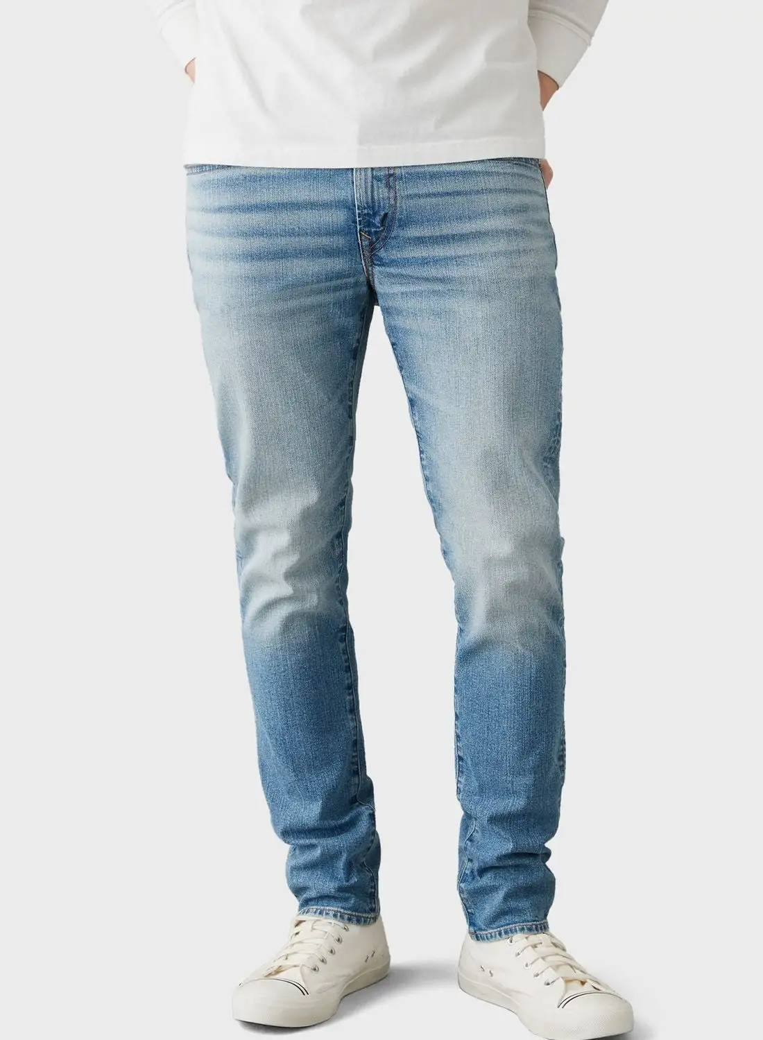 American Eagle Light Wash Slim Fit Jeans