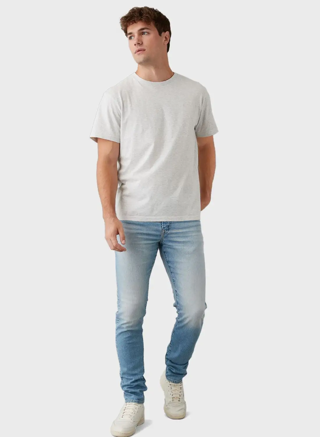 American Eagle Light Wash Skinny Fit Jeans