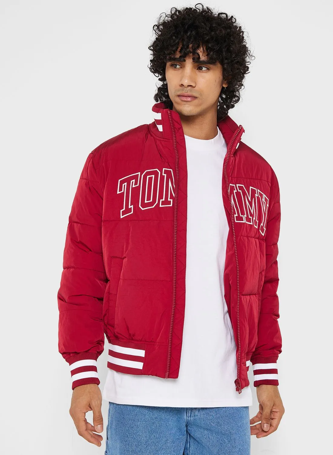 TOMMY JEANS Logo Graphic Puffer Jacket