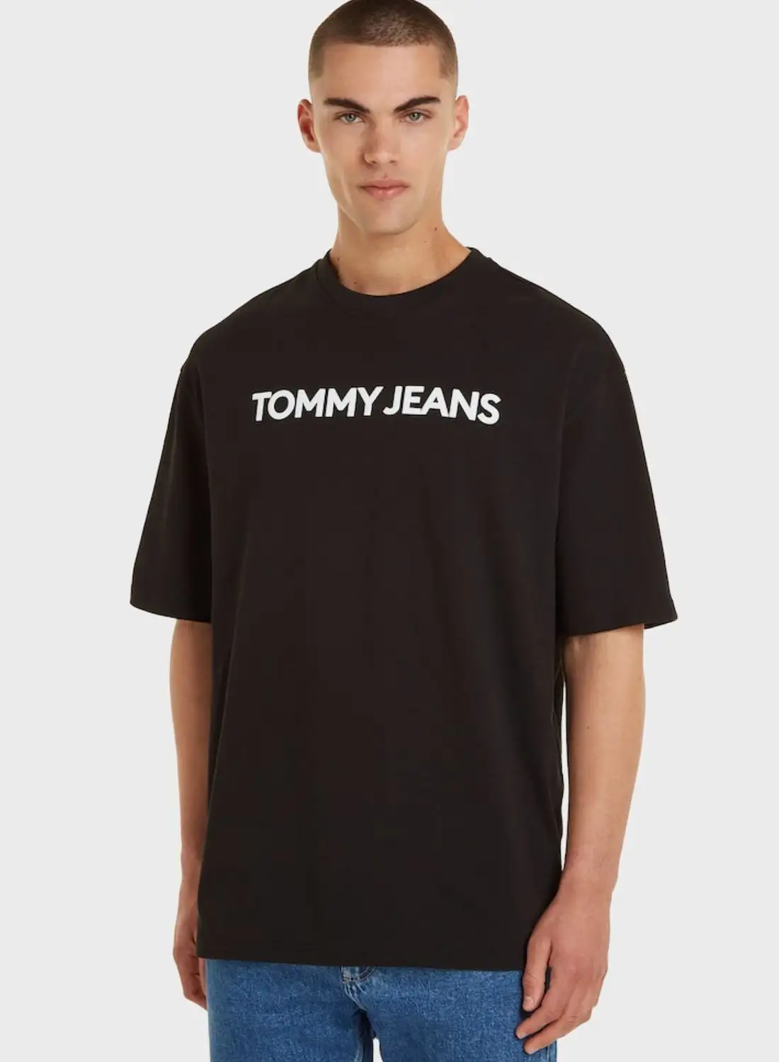 TOMMY JEANS Logo Crew Neck T-Shirt