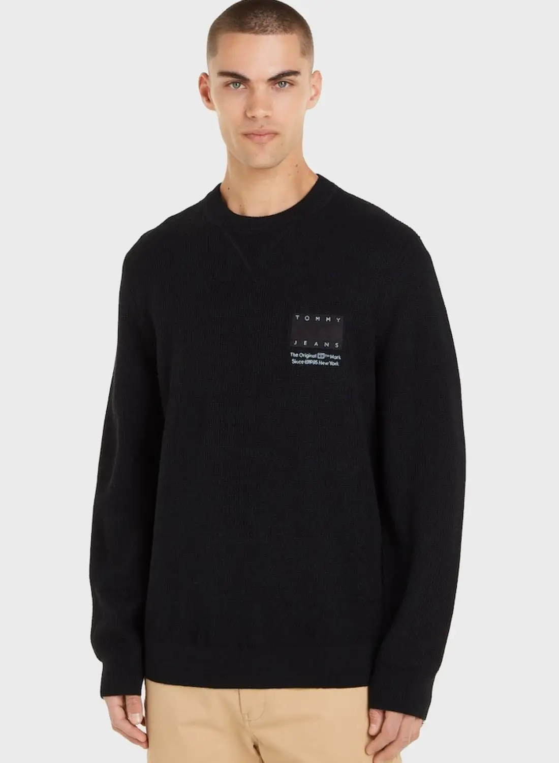 TOMMY JEANS Logo Crew Neck Sweater