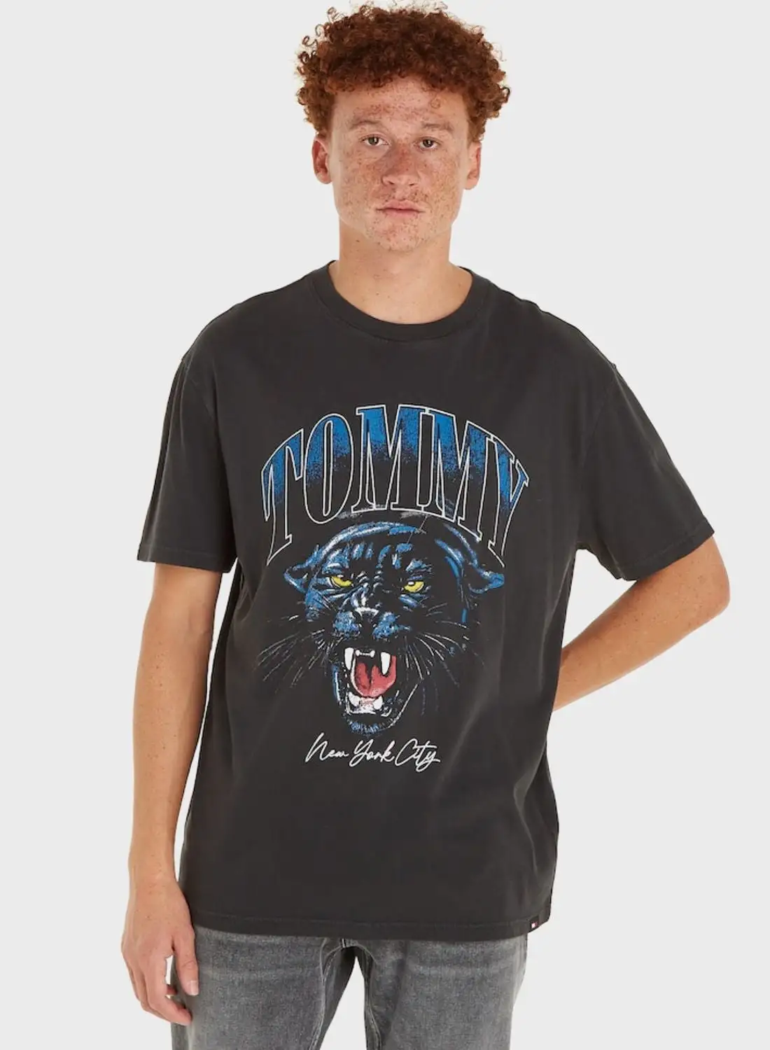 TOMMY JEANS College Tiger Crew Neck T-Shirt