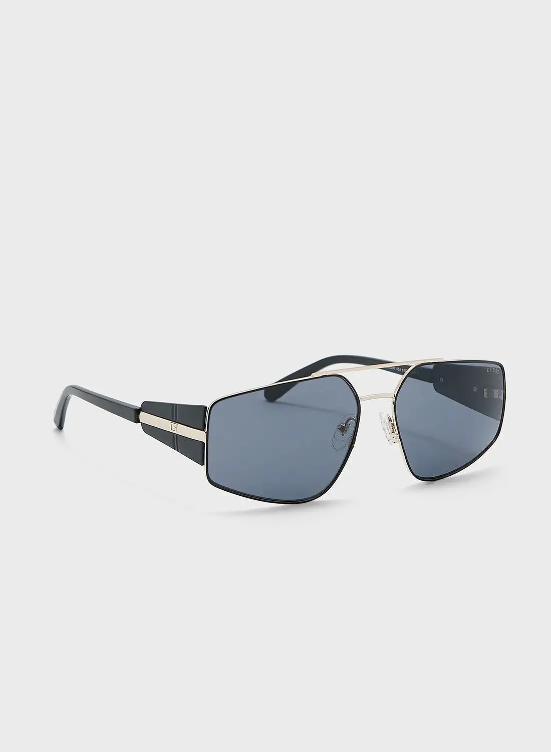 GUESS Square Cool Sunglasses