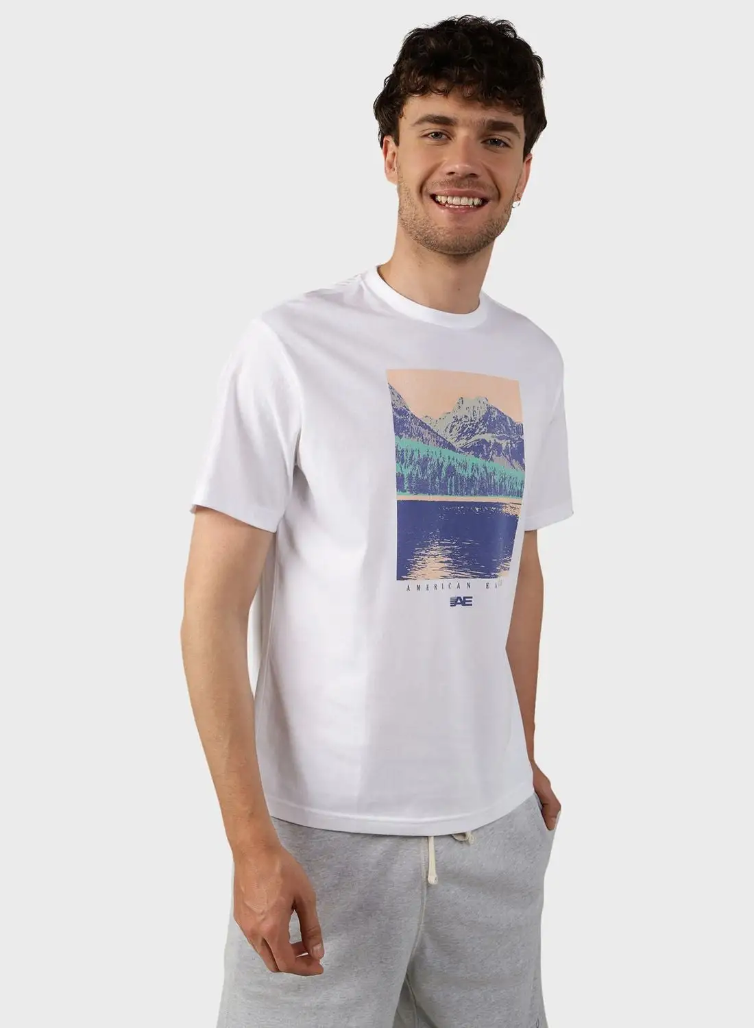 American Eagle Graphic Crew Neck T-Shirt