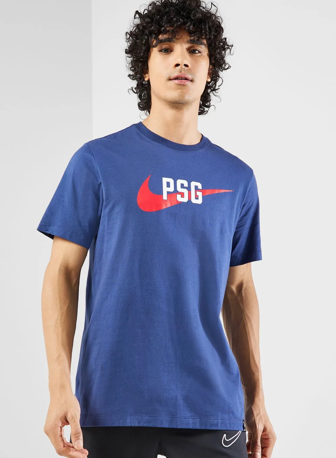 Nike Paris Saint Germain Swoosh T-Shirt