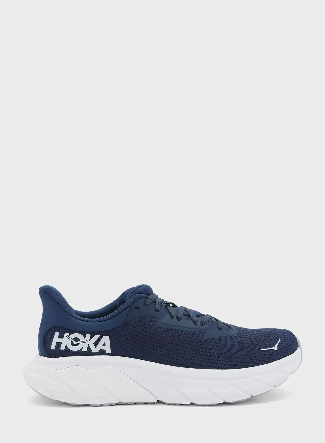 Hoka Arahi 7