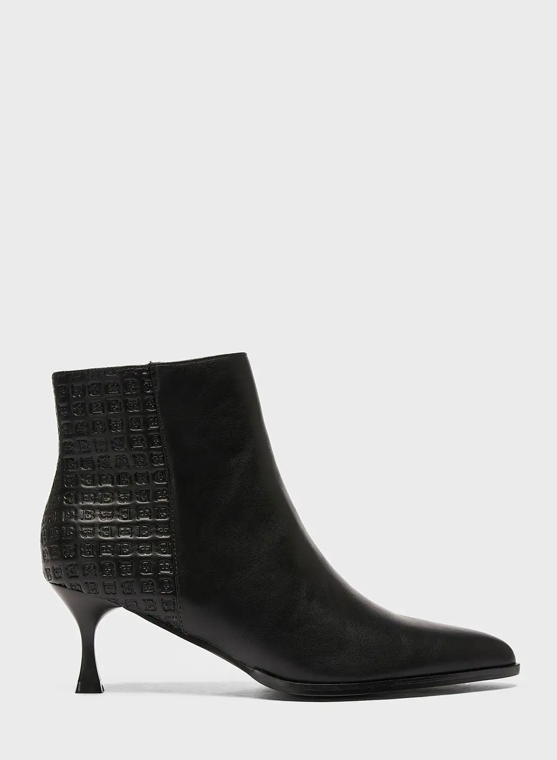 shoexpress Pointed Toe Ankle Boots