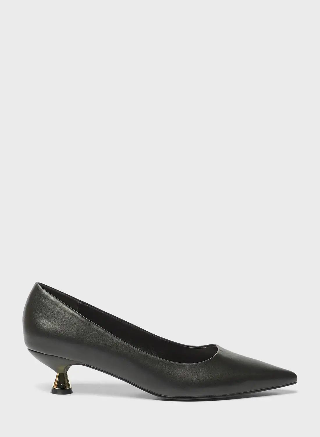 shoexpress Pointed Toe Pumps