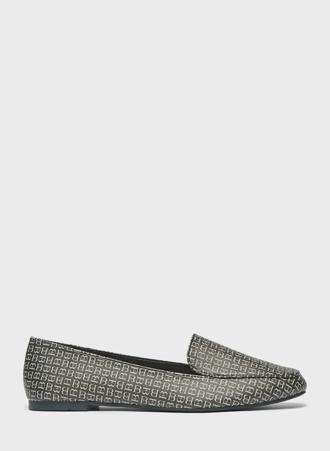 shoexpress Essential Slip Ons