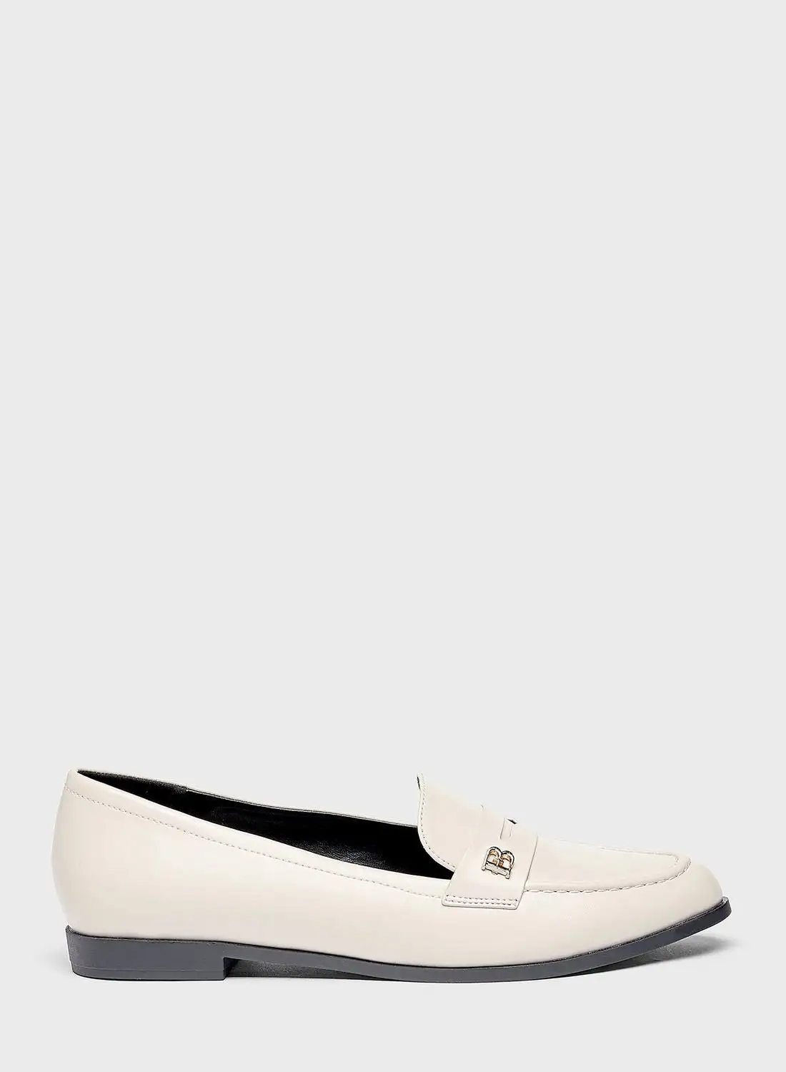 shoexpress Essential Slip Ons