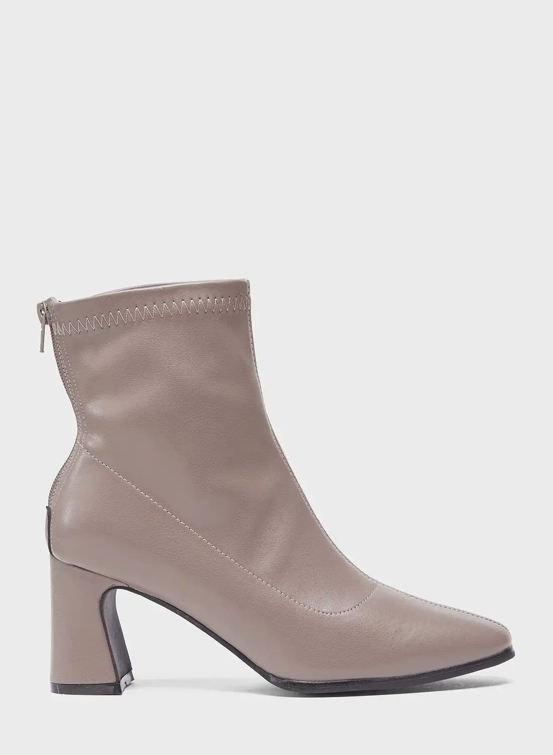 shoexpress Pointed Toe Ankle Boots