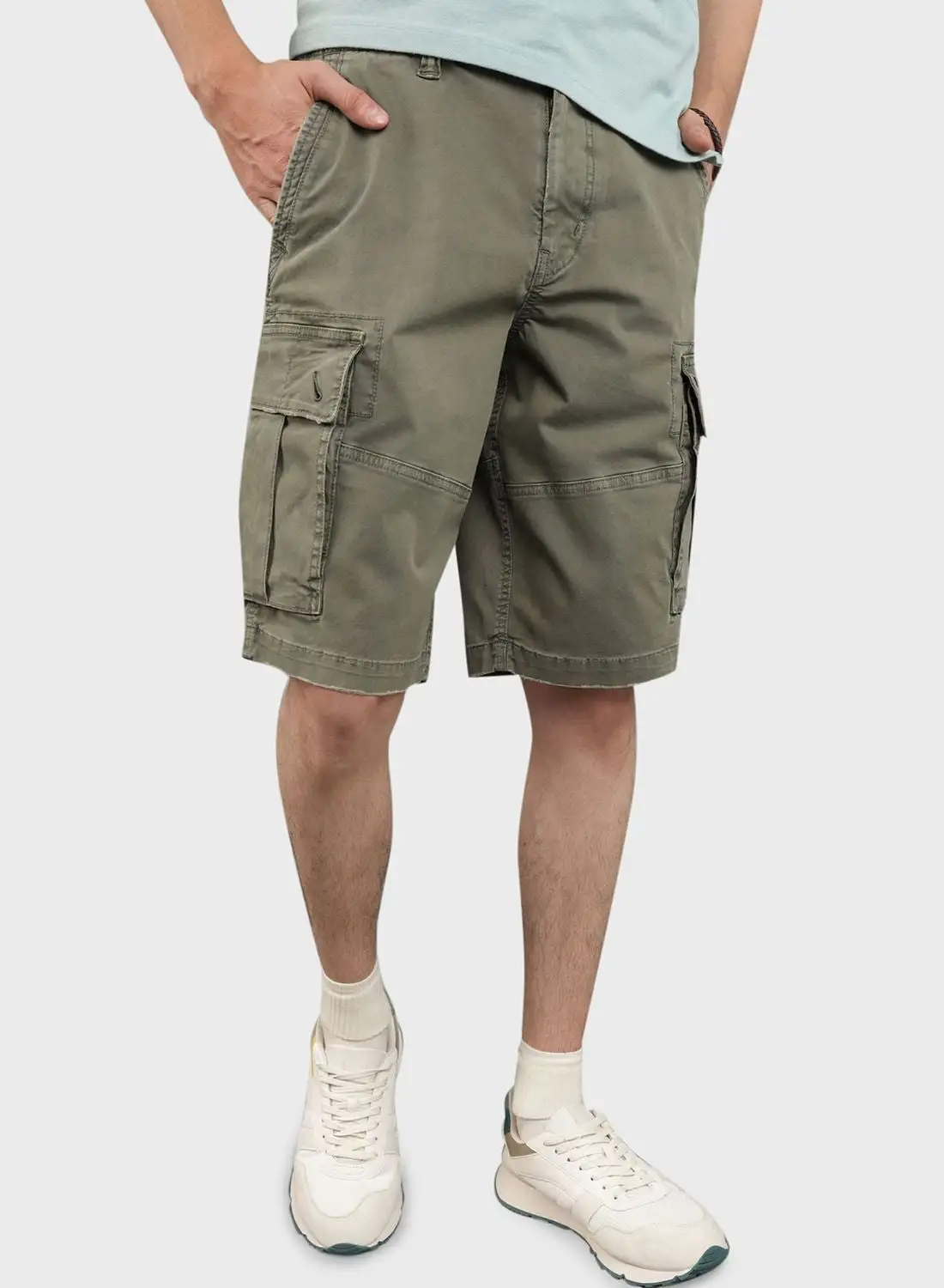 American Eagle Pocket Detail Cargo Shorts