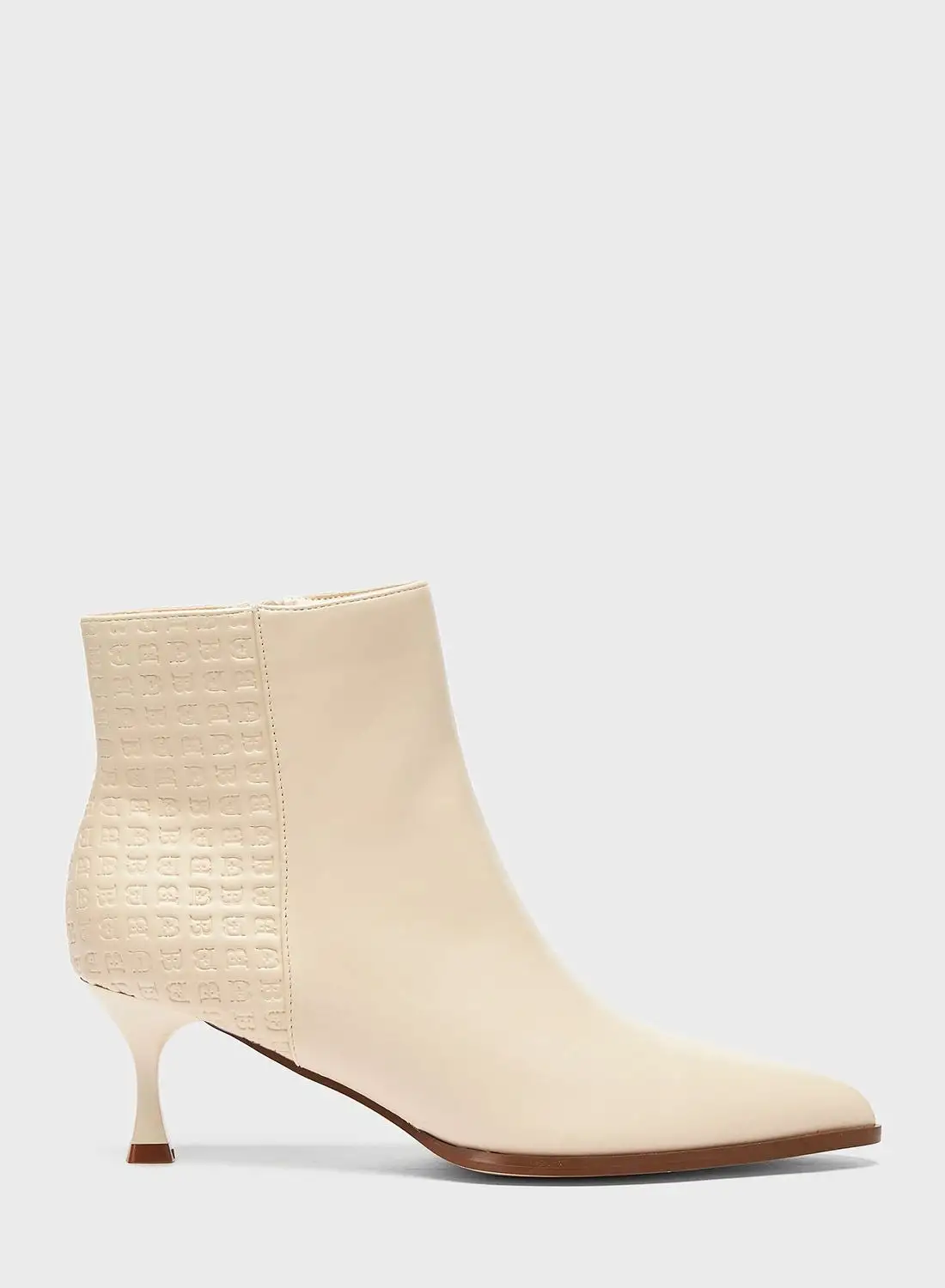 shoexpress Pointed Toe Ankle Boots