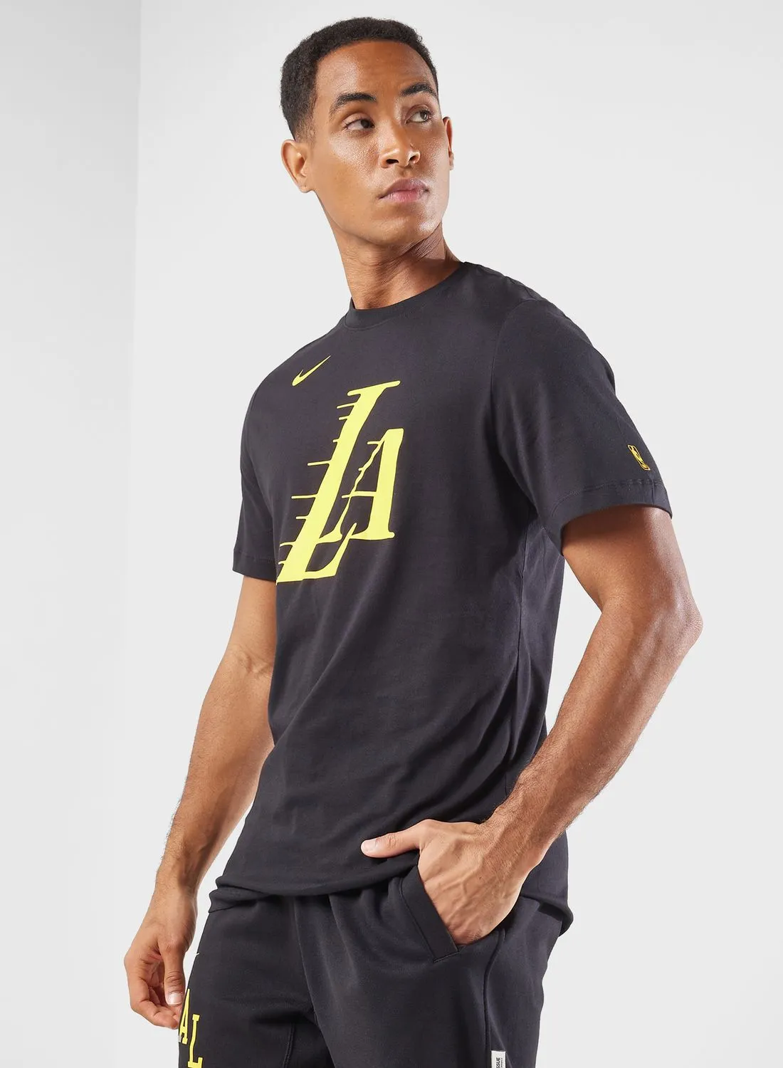 Nike Los Angeles Lakers Logo T-Shirt