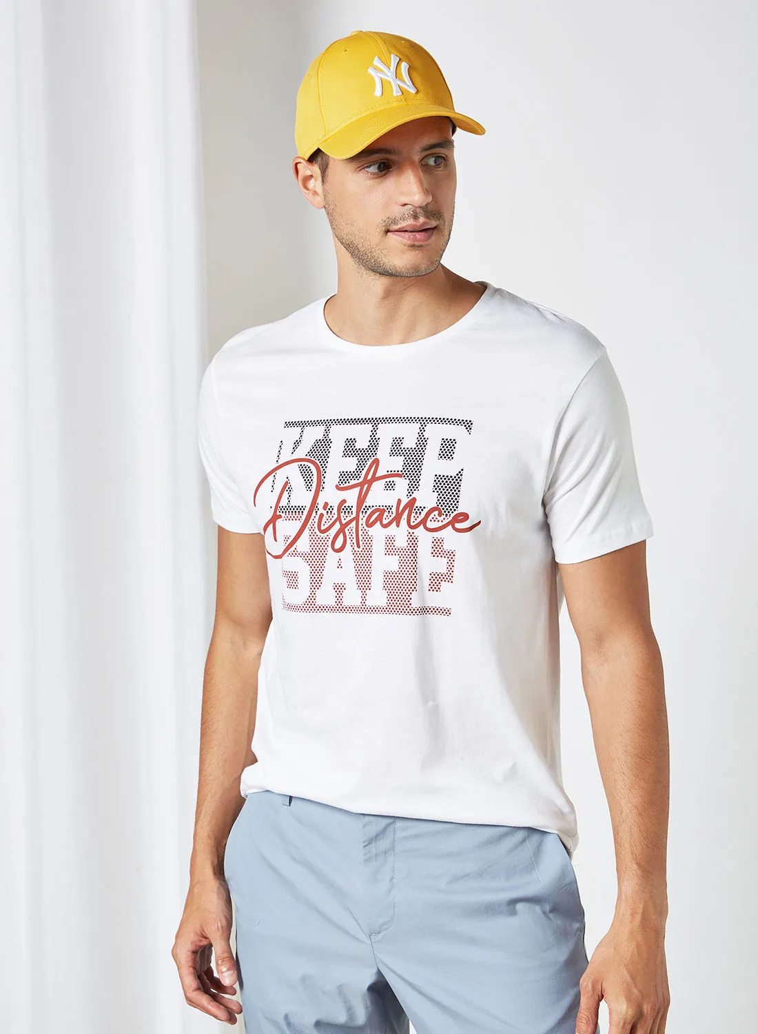 ABOF Graphic Printed Regular Fit Crew Neck T-Shirt White