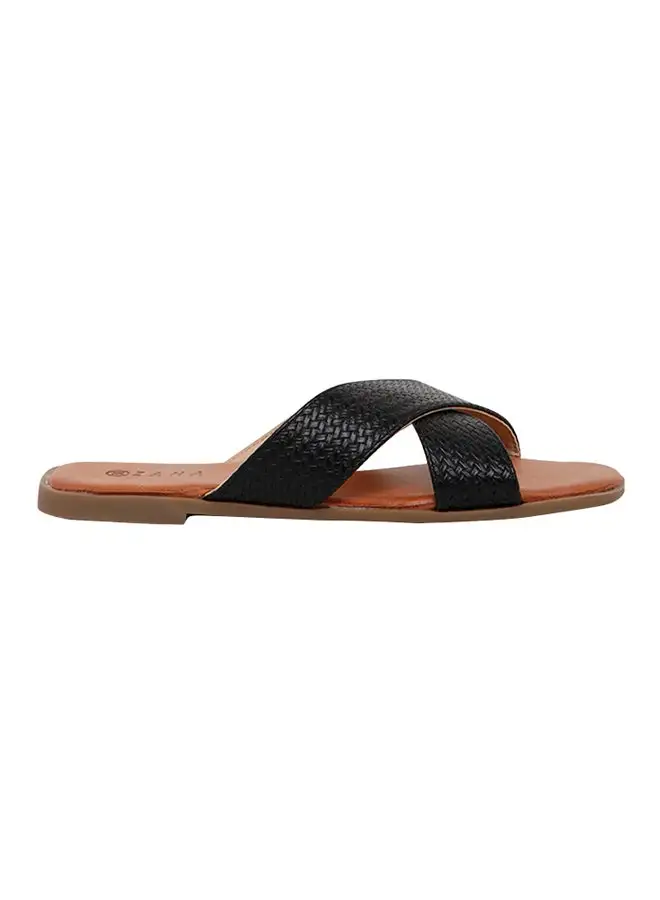 ZAHA Criss-Cross Strap Flats Black