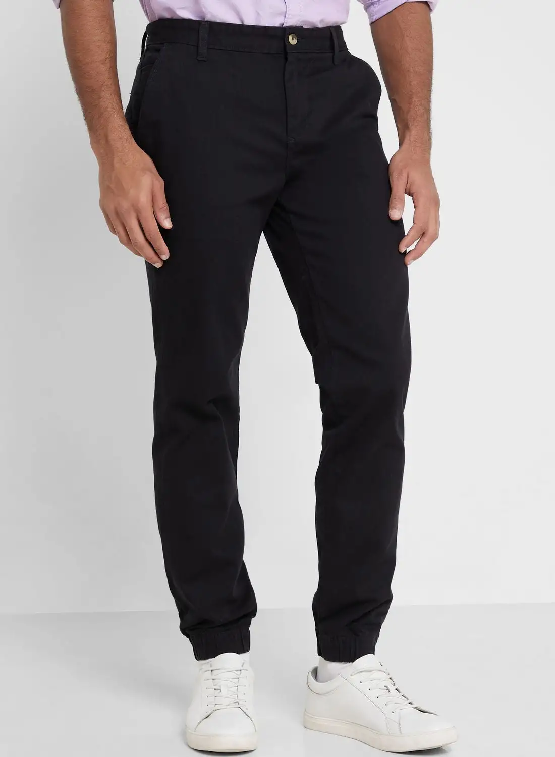 Thomas Scott Thomas Scott Men Black Solid Joggers Trousers