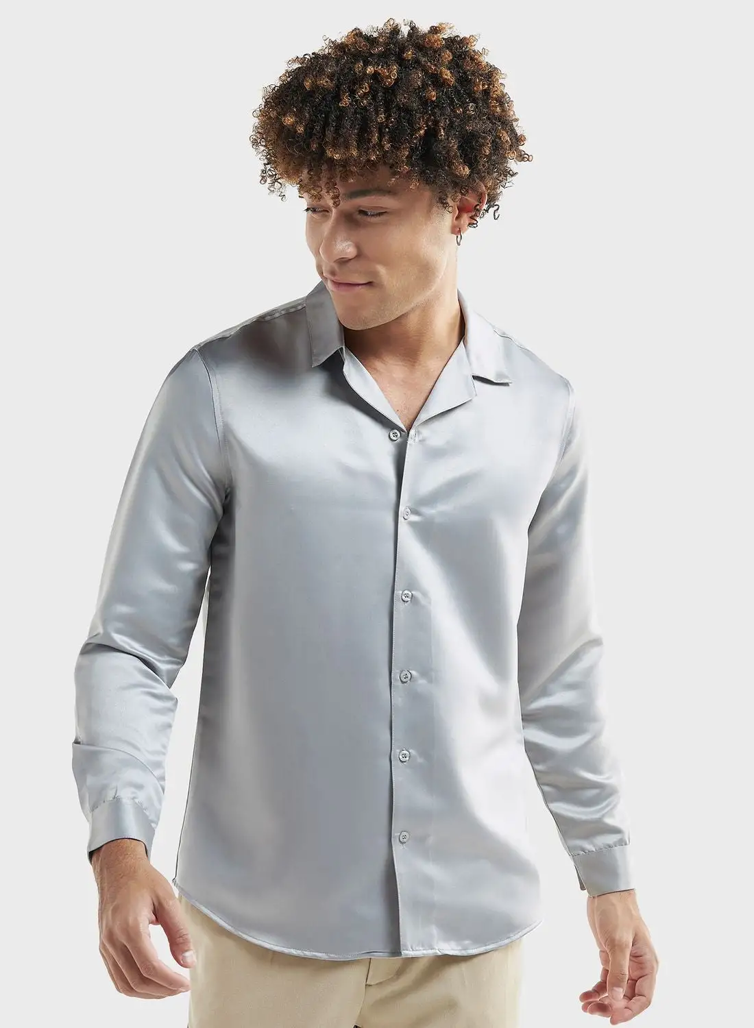 FAV Essential Regular Fit Shirt