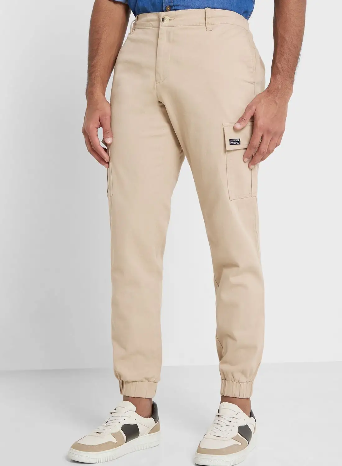 Thomas Scott Thomas Scott Men Comfort Mid-Rise Easy Wash Cargo Trousers