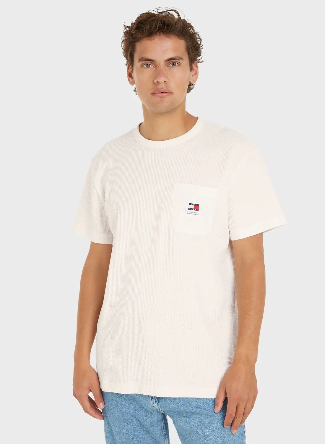 TOMMY JEANS Patch Pocket Crew Neck T-Shirt