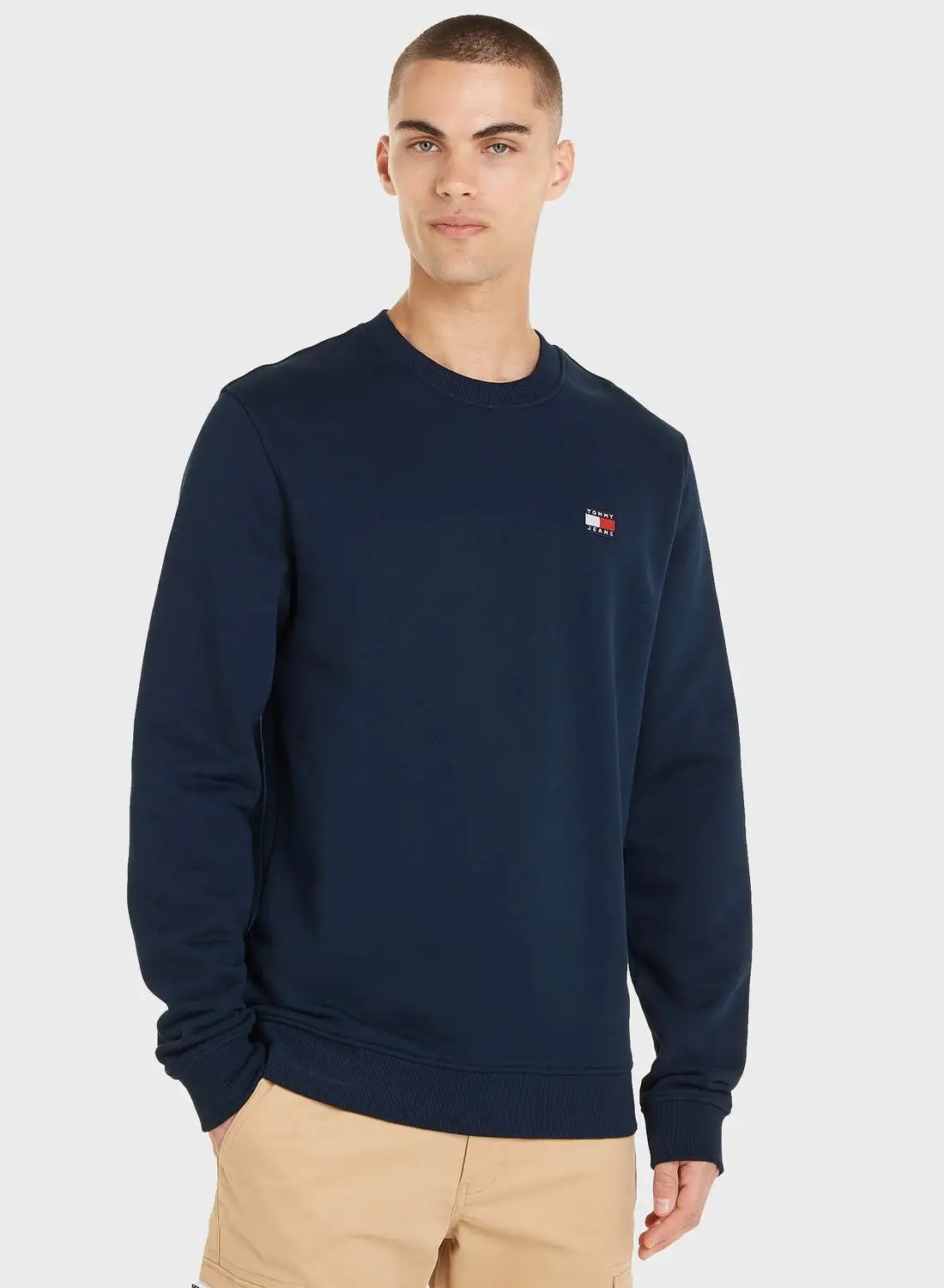 TOMMY JEANS Badge Crew Neck Sweatshirt