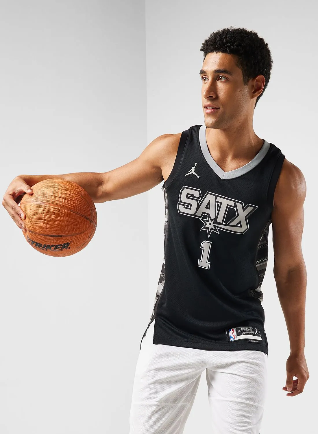 Nike San Antonio Spurs Swingman Jersey