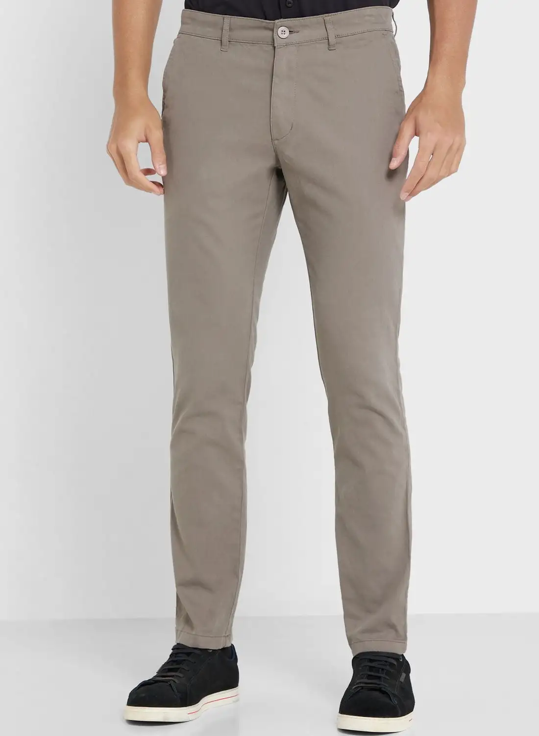 Robert Wood Men Grey Solid Mid-Rise Regular Trousers