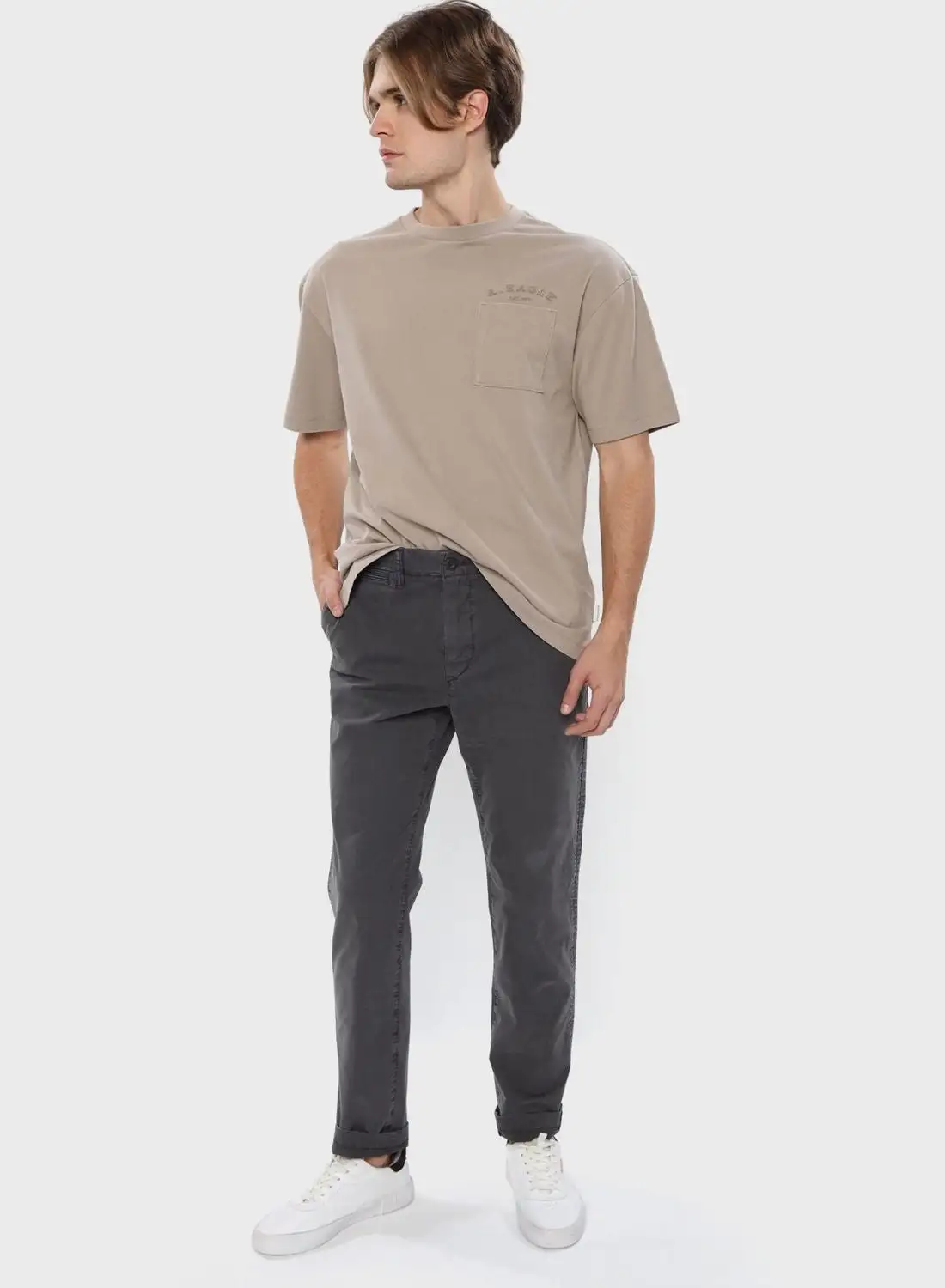 American Eagle Essential Slim Fit Chinos