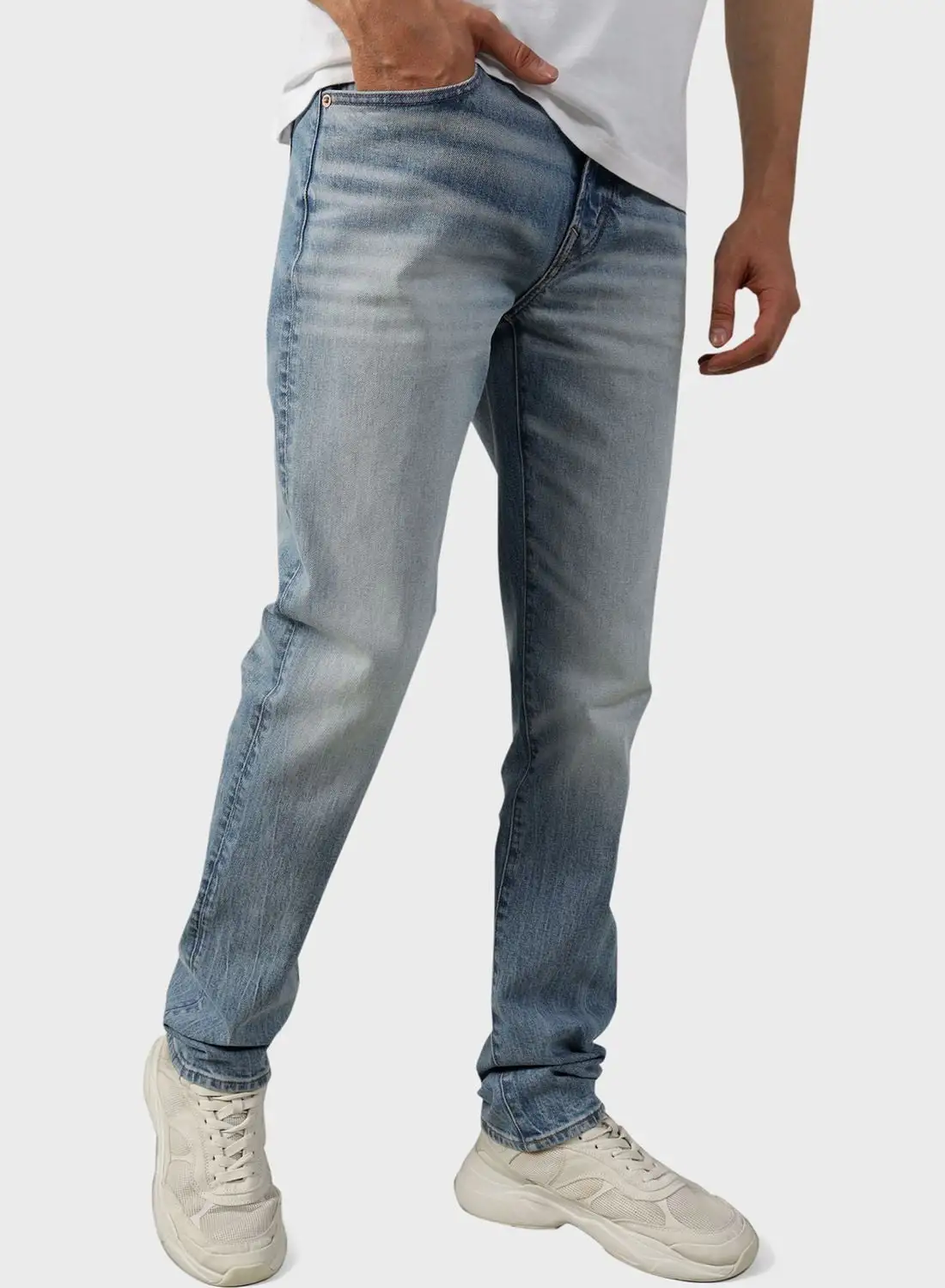 American Eagle Light Wash Slim Fit Jeans