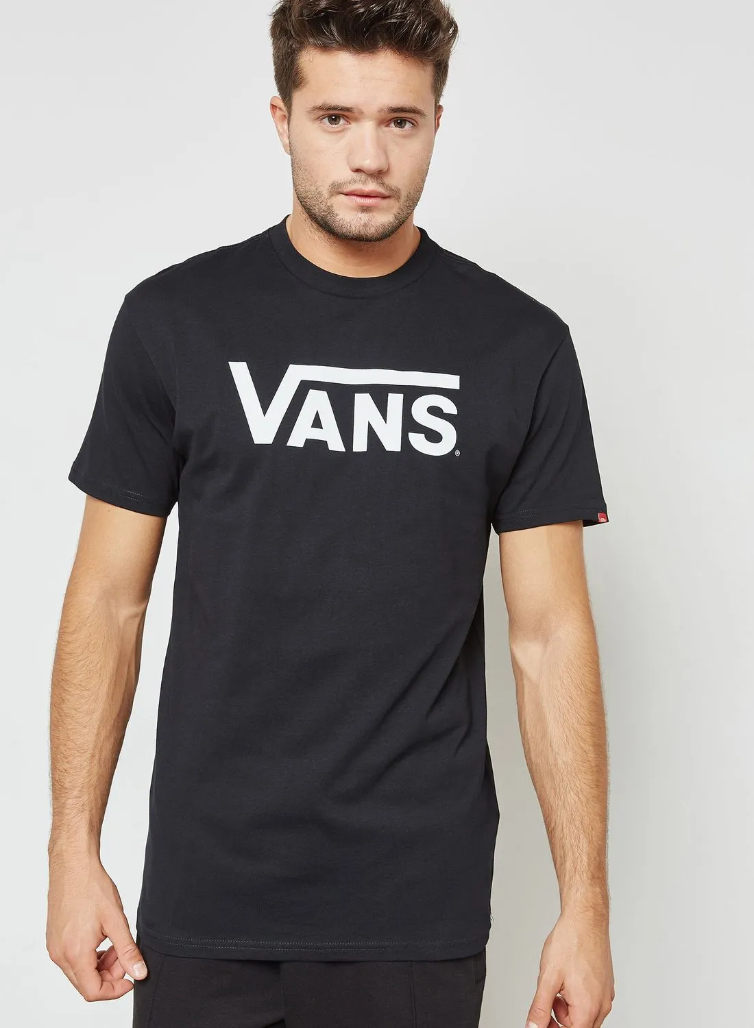 تي شيرت كلاسيكي بشعار VANS