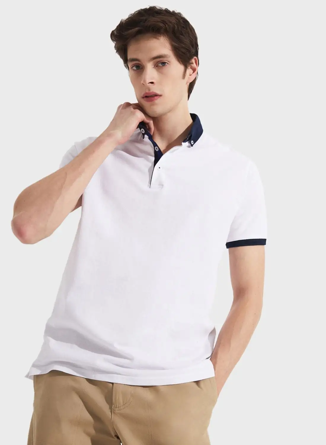 JUNE Essential Slim Fit Polo