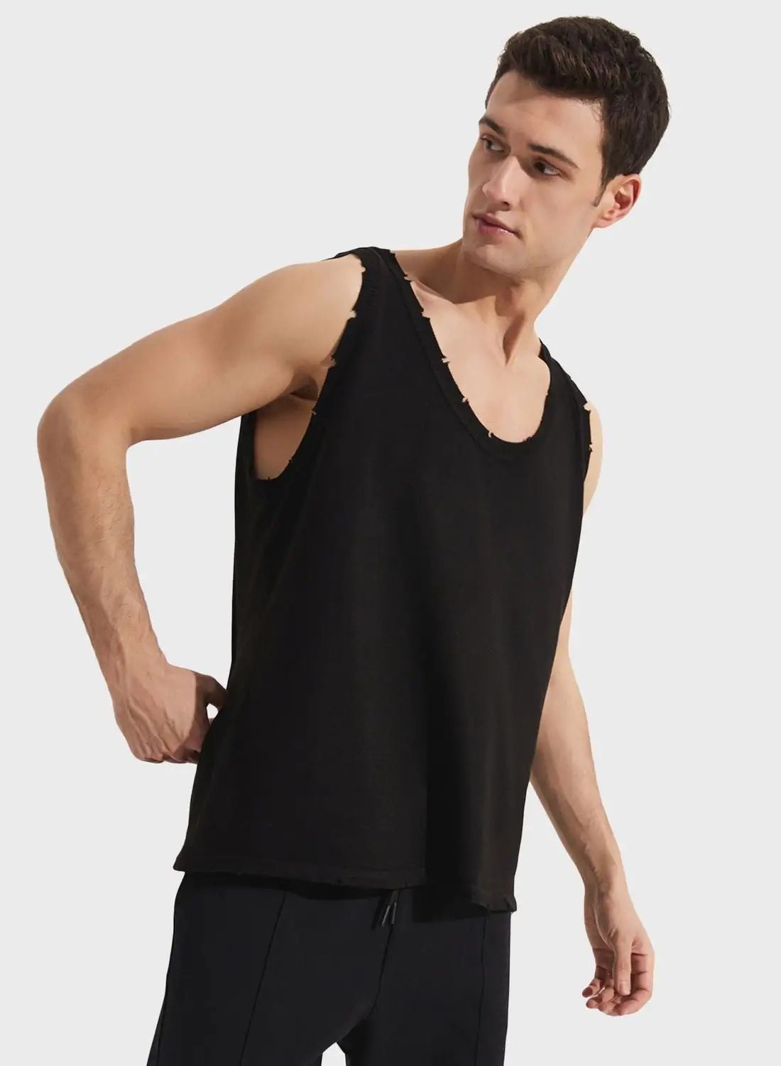 JUNE Essential Vest