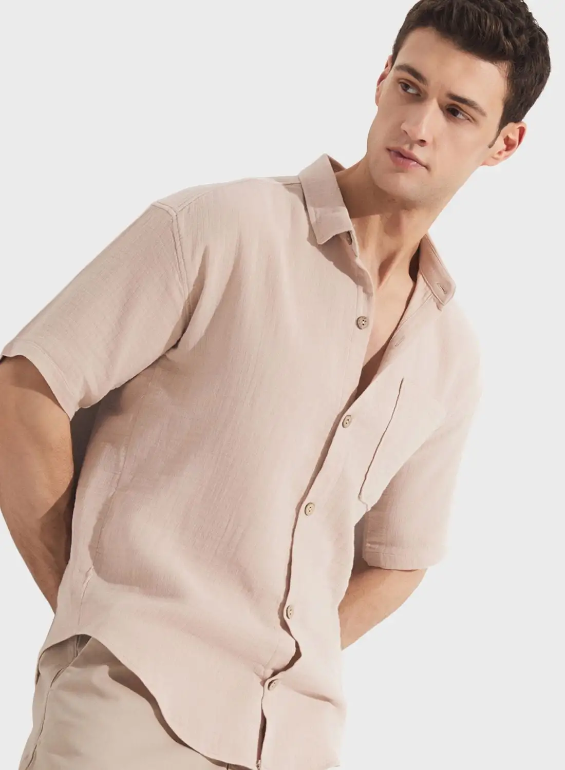 JUNE Essential Regular Fit Shirt