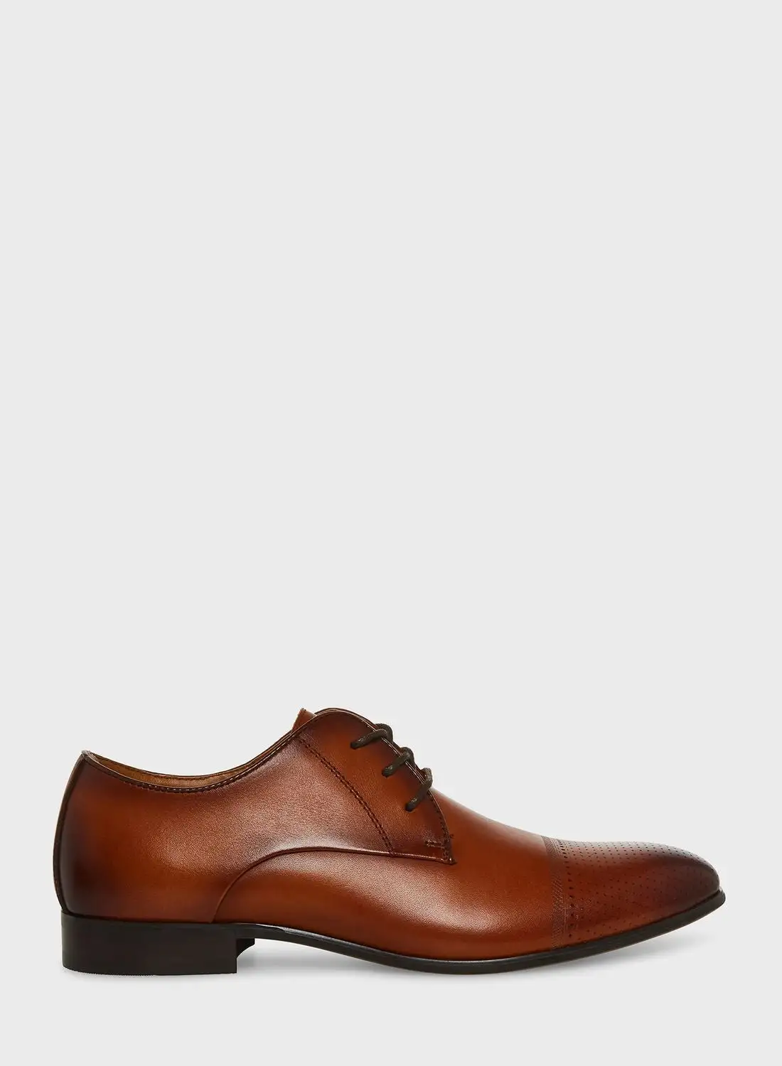 STEVE MADDEN Lace Up Formal Shoes