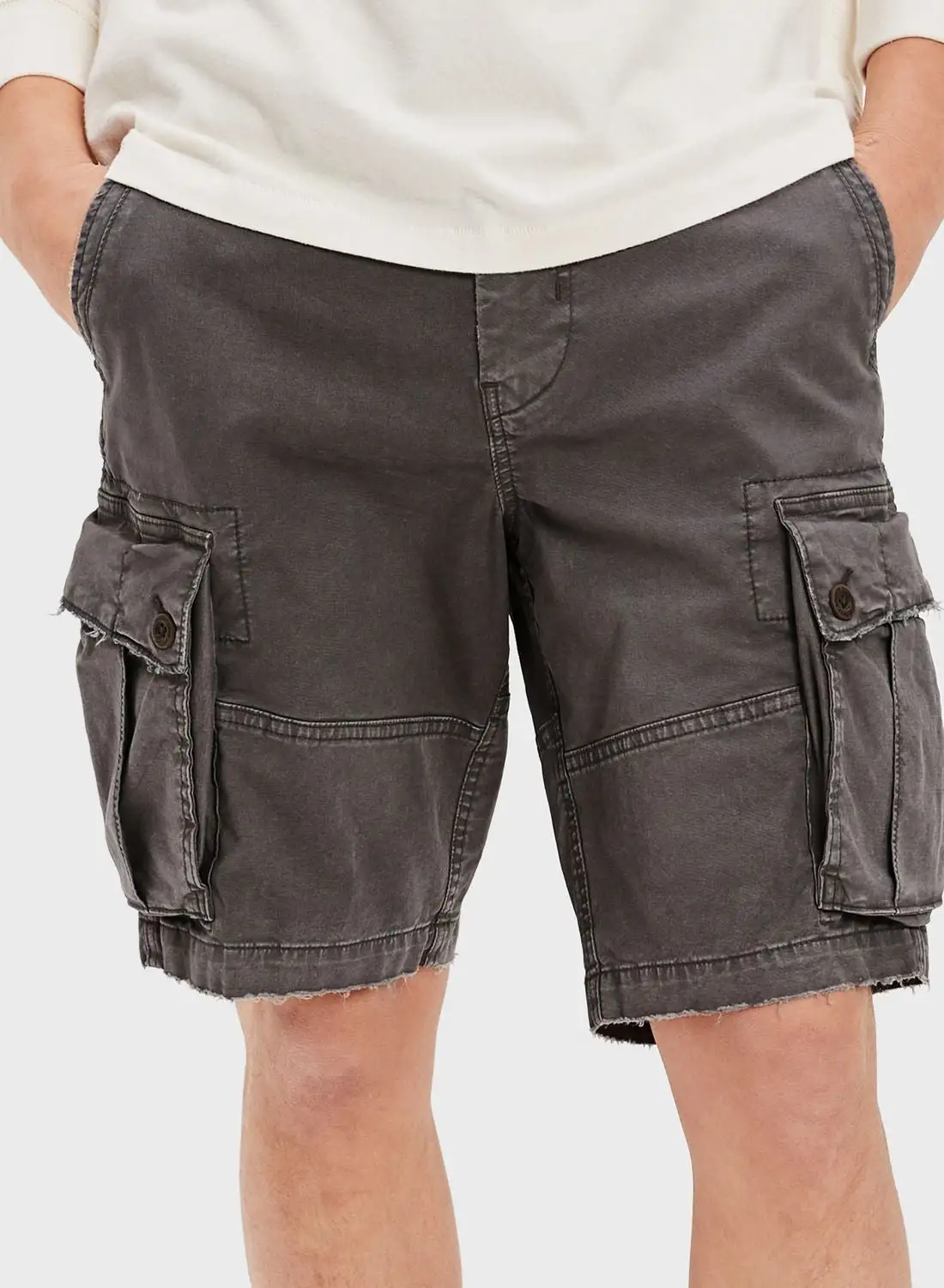 American Eagle Essential Cargo Shorts