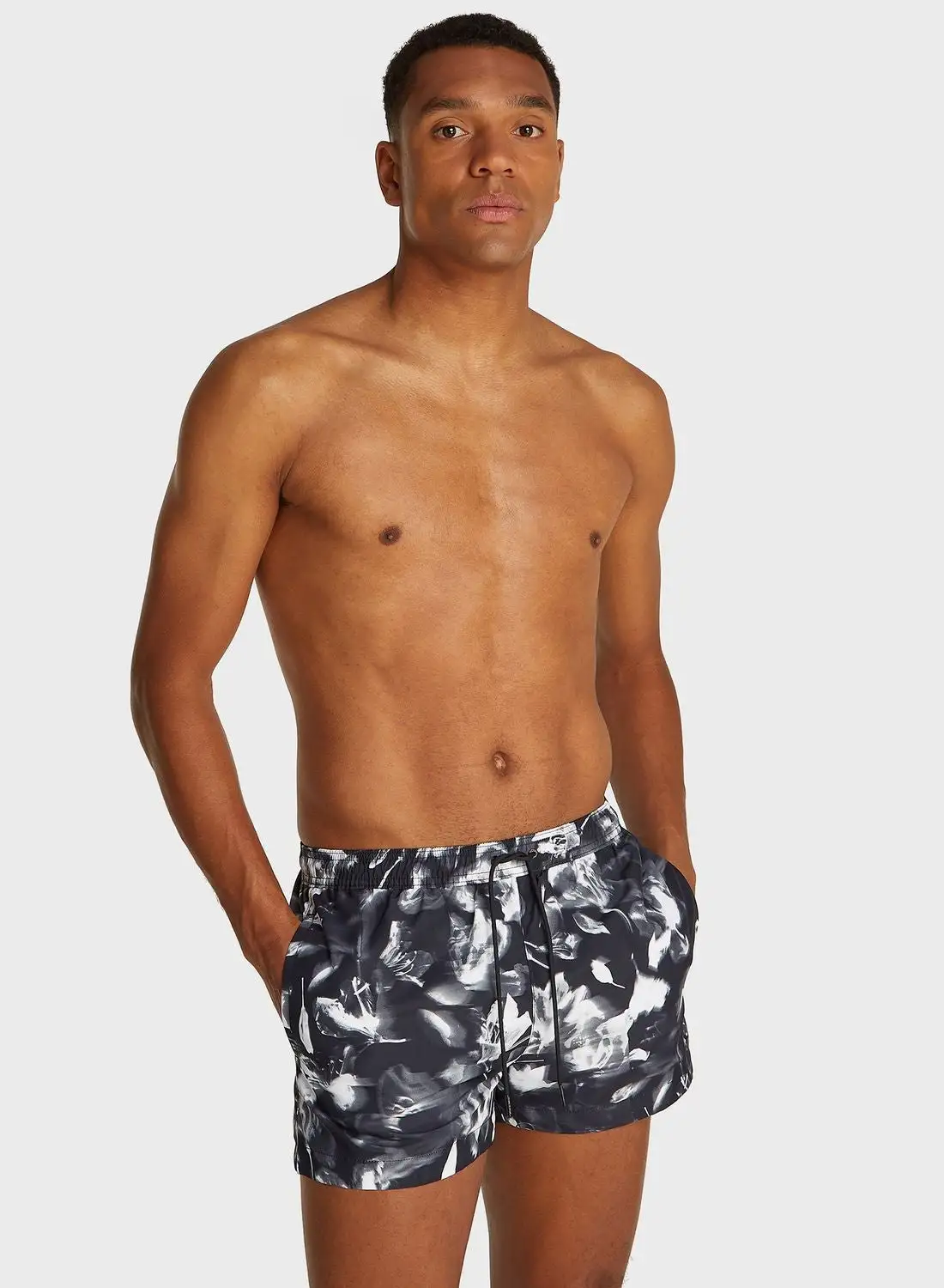 CALVIN KLEIN Printed Medium Drawstring Swim Shorts