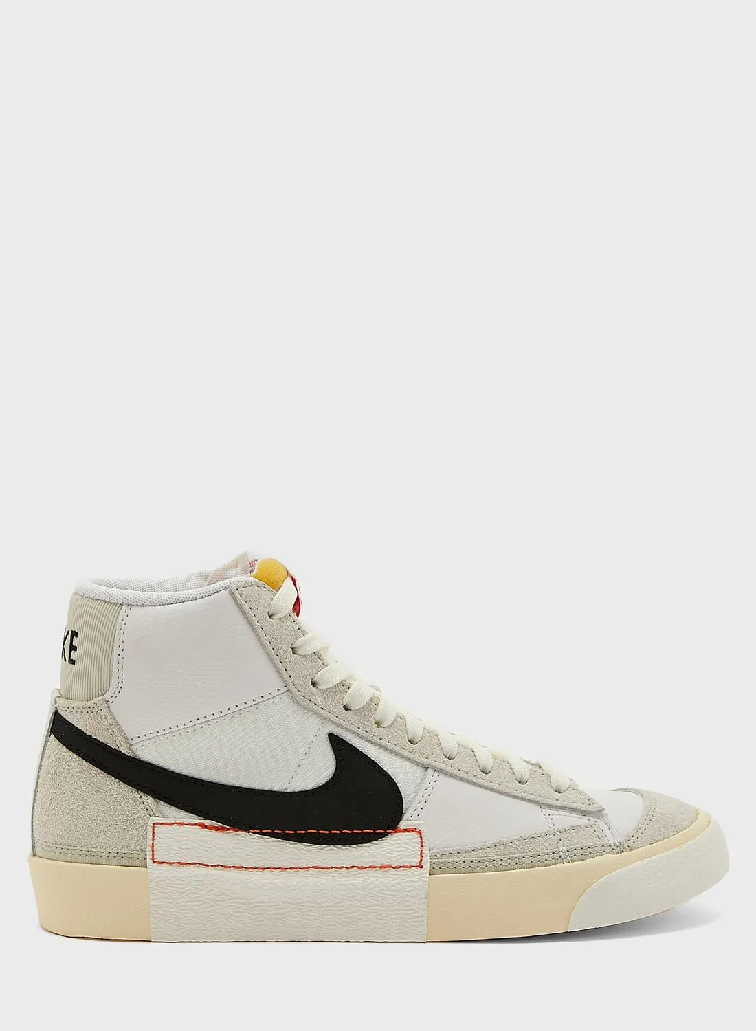 Nike Blazer Mid '77 Pro Club