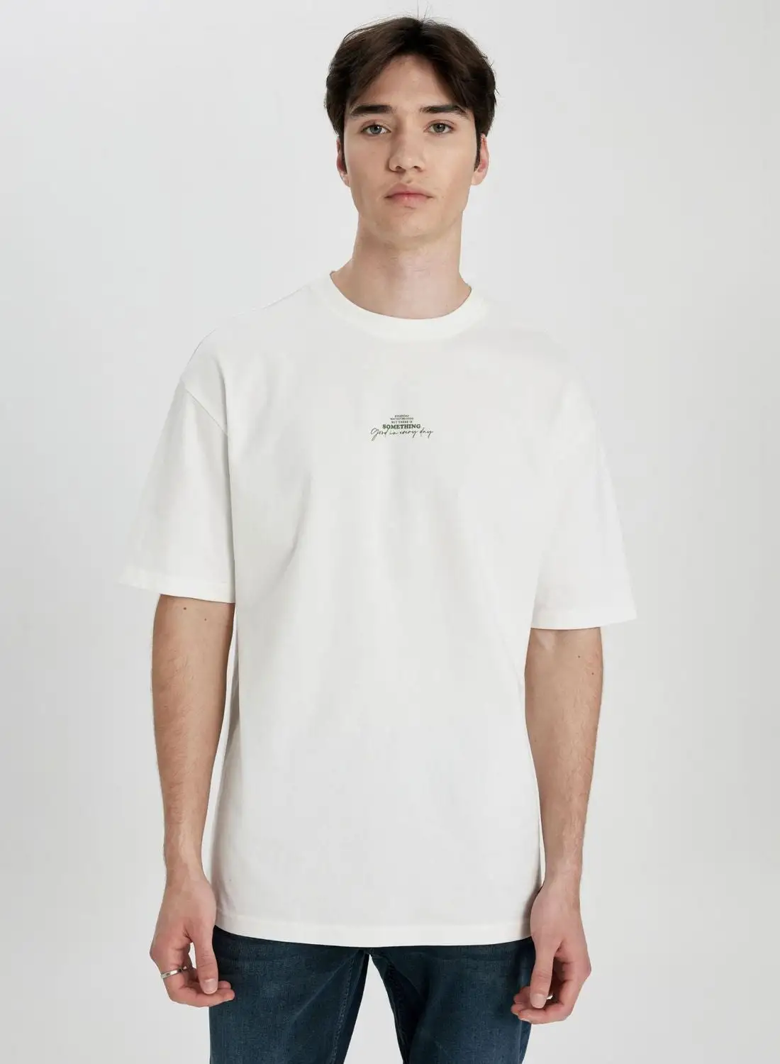 DeFacto Comfort Fit Crew Neck Printed T-Shirt