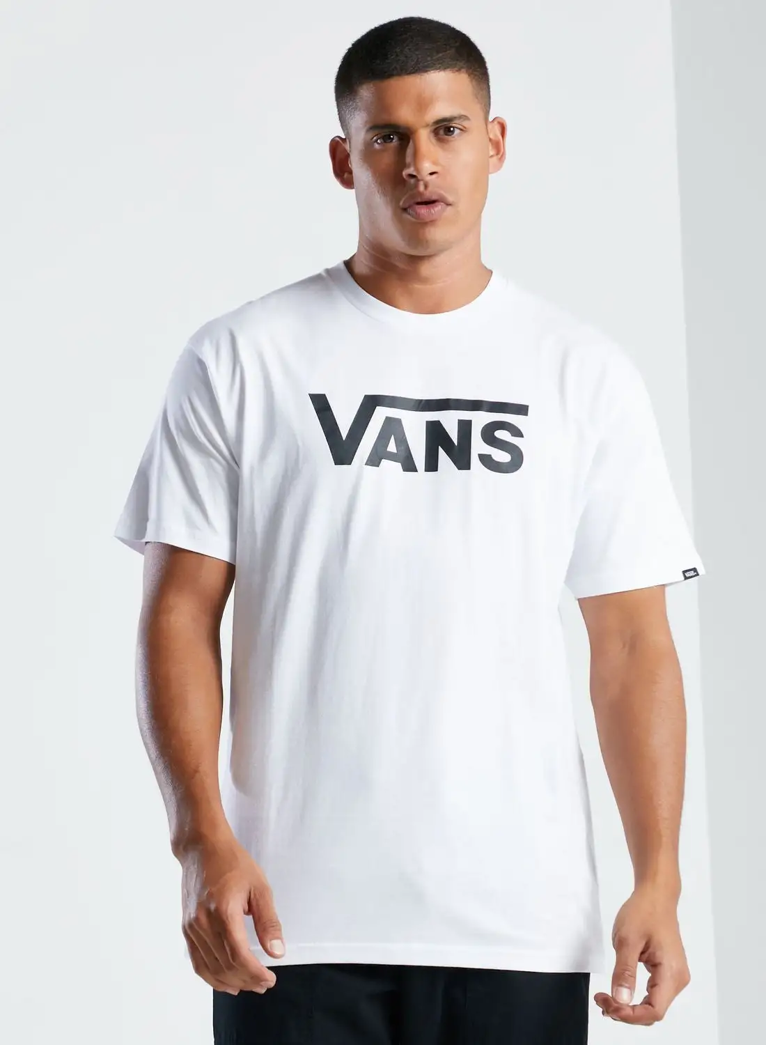 تي شيرت كلاسيكي بشعار VANS