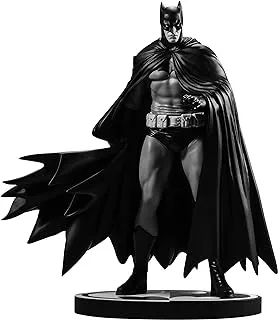 McFarlane Toys - DC Direct Batman by Lee Weeks (Batman Black & White) Statue