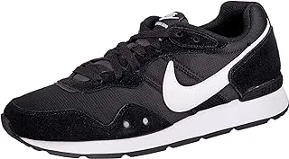 NIKE Men's Venture Runner Sneaker